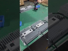 120lm/w IP66 격자 LED 경기장 조명 90° 렌즈 각도