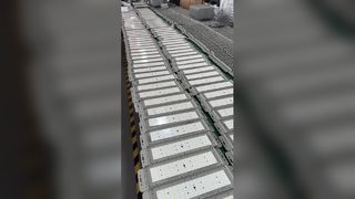 경기장 터널용 SMD 2835 LED 투광 조명 데모 보기