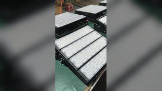 농구 Ip65 법원 에너지 절약 투광 조명을 위한 알루미늄 SMD 2835