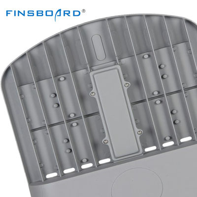 IP65 방수 LED 스트리트 라이트 130-140LM / W 효율과 옥외 고속도로 조명용 다이 캐스트 알루미늄