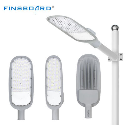 IP66 방수 및 AC85-265V 광범위 전압을 갖춘 120lm/W 고효율 LED 가로등 - 야외 고속도로 조명용