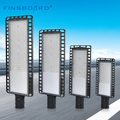 야외 고속도로 조명을 위한 50W-200W 전력의 에너지 효율적인 IP66 방수 LED 가로등