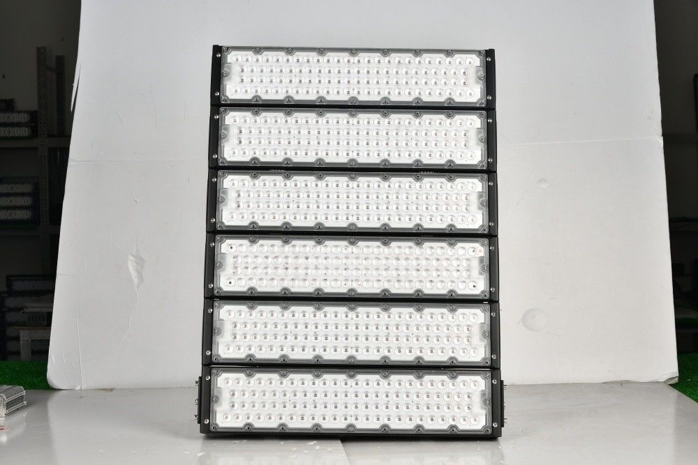 IP65 방수 2000W LED 고출력 마스트 조명, 50000시간 수명, 경기장 및 야외 투광등