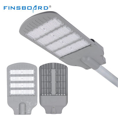 IP65 보호 고성능 LED 야외 거리 조명 조정 가능한 브래킷 디자인