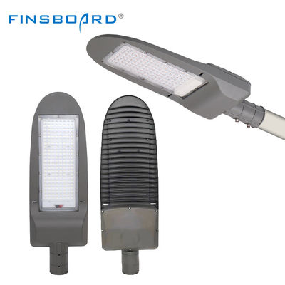 높은 뤼멘스 50w 100w 150w 200w 야외 공간에 대한 LED 스트리트 라이트